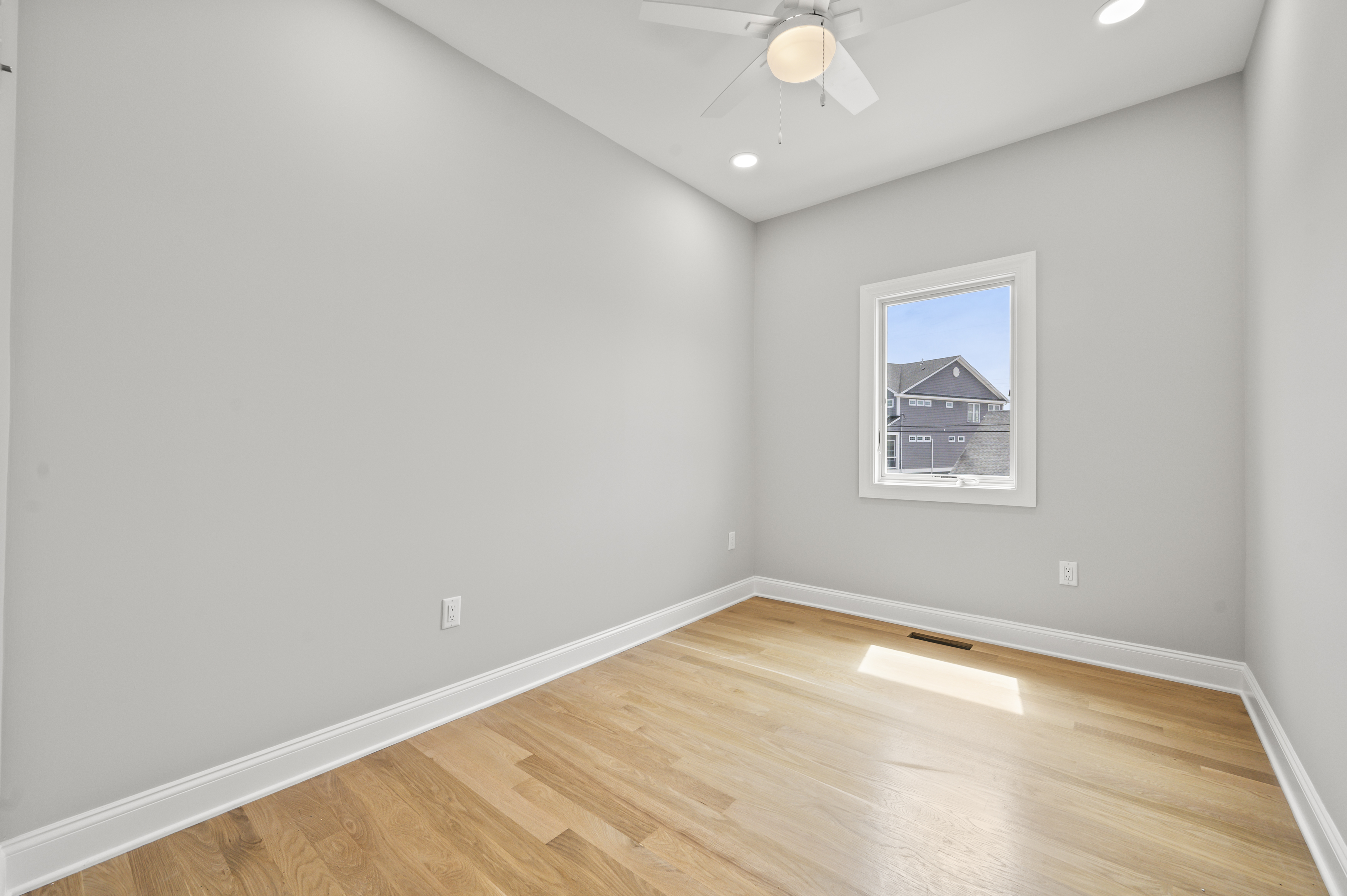 418 Tunney Avenue 